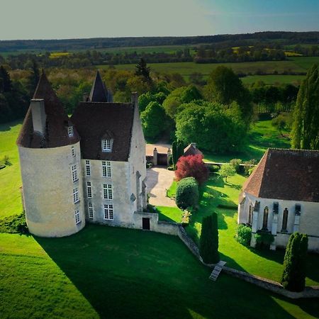 Chambre Jaune Manoir De La Vove Perche Bed & Breakfast Corbon  Exterior photo