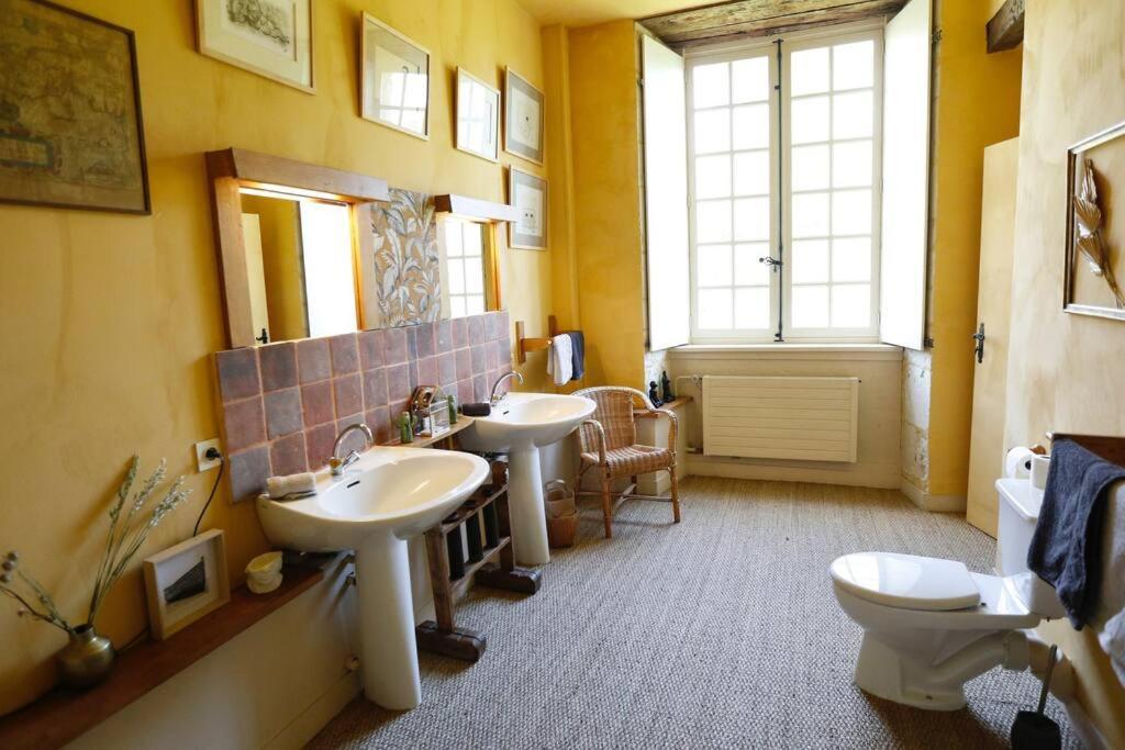 Chambre Jaune Manoir De La Vove Perche Bed & Breakfast Corbon  Exterior photo